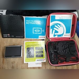 TomTom One XL and accessories